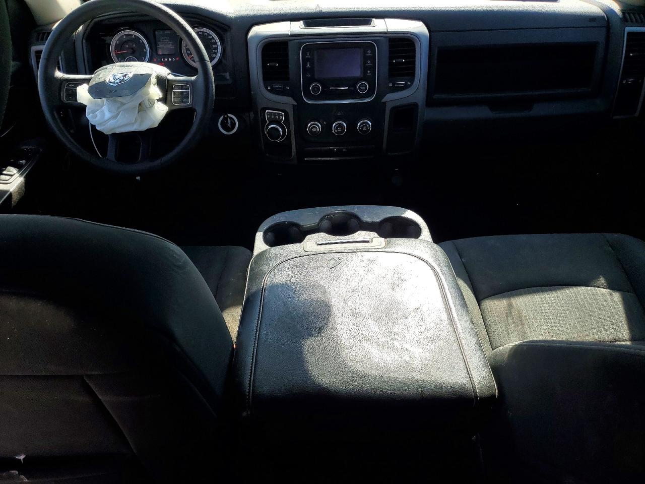 2021 RAM 1500 CLASSIC TRADESMAN photo 8