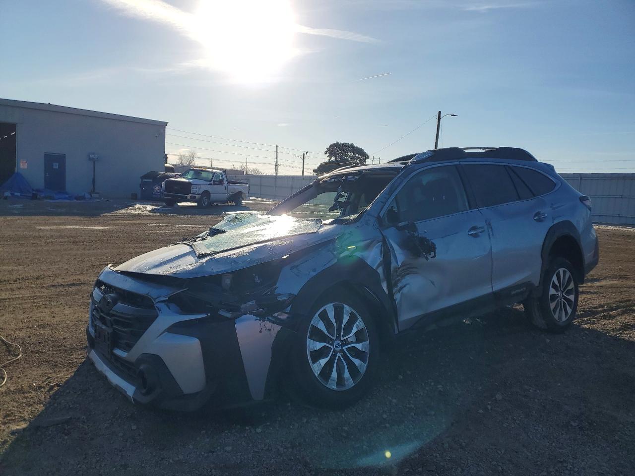 2025 SUBARU OUTBACK