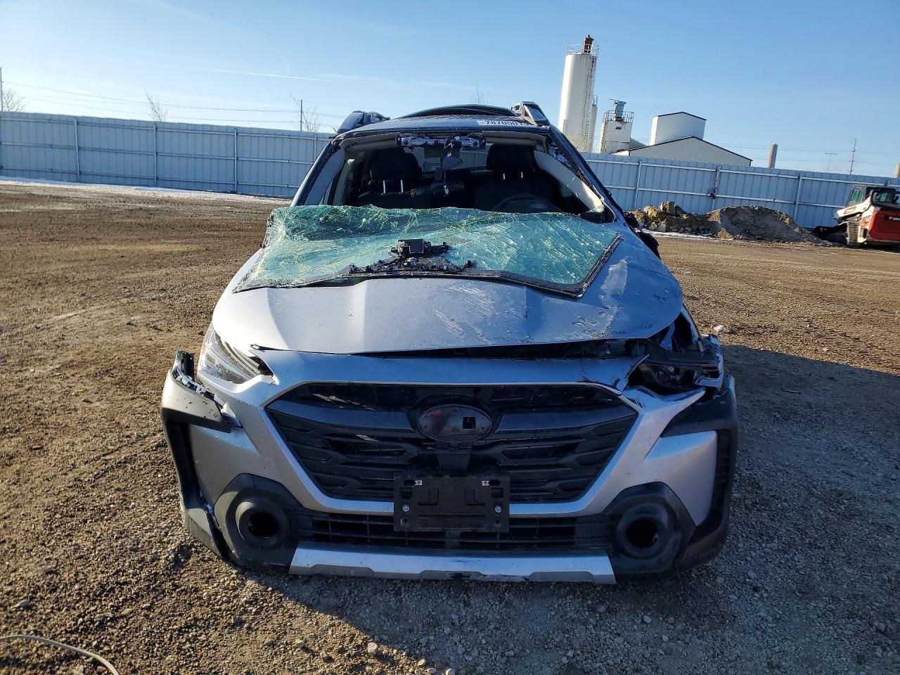 2025 SUBARU OUTBACK TOURING photo 5