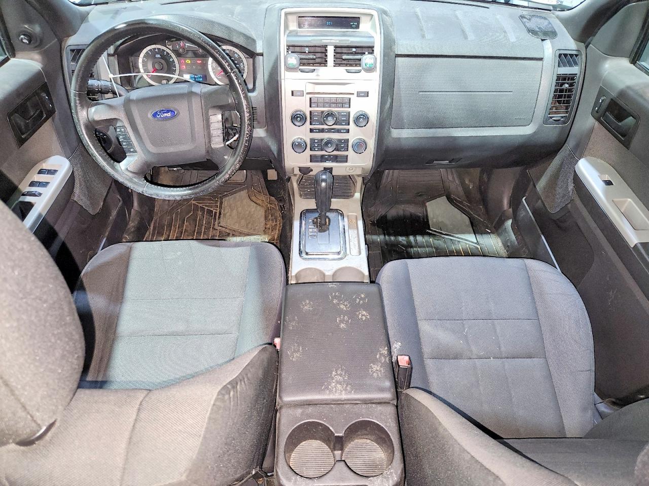 2011 FORD ESCAPE XLT photo 8