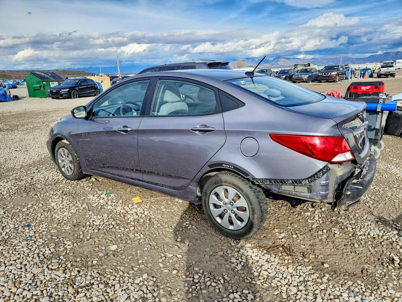 2016 HYUNDAI ACCENT SE photo 4