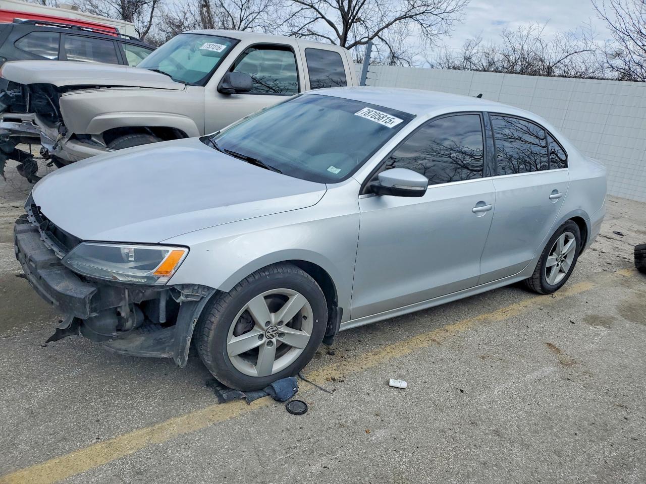 2014 VOLKSWAGEN JETTA