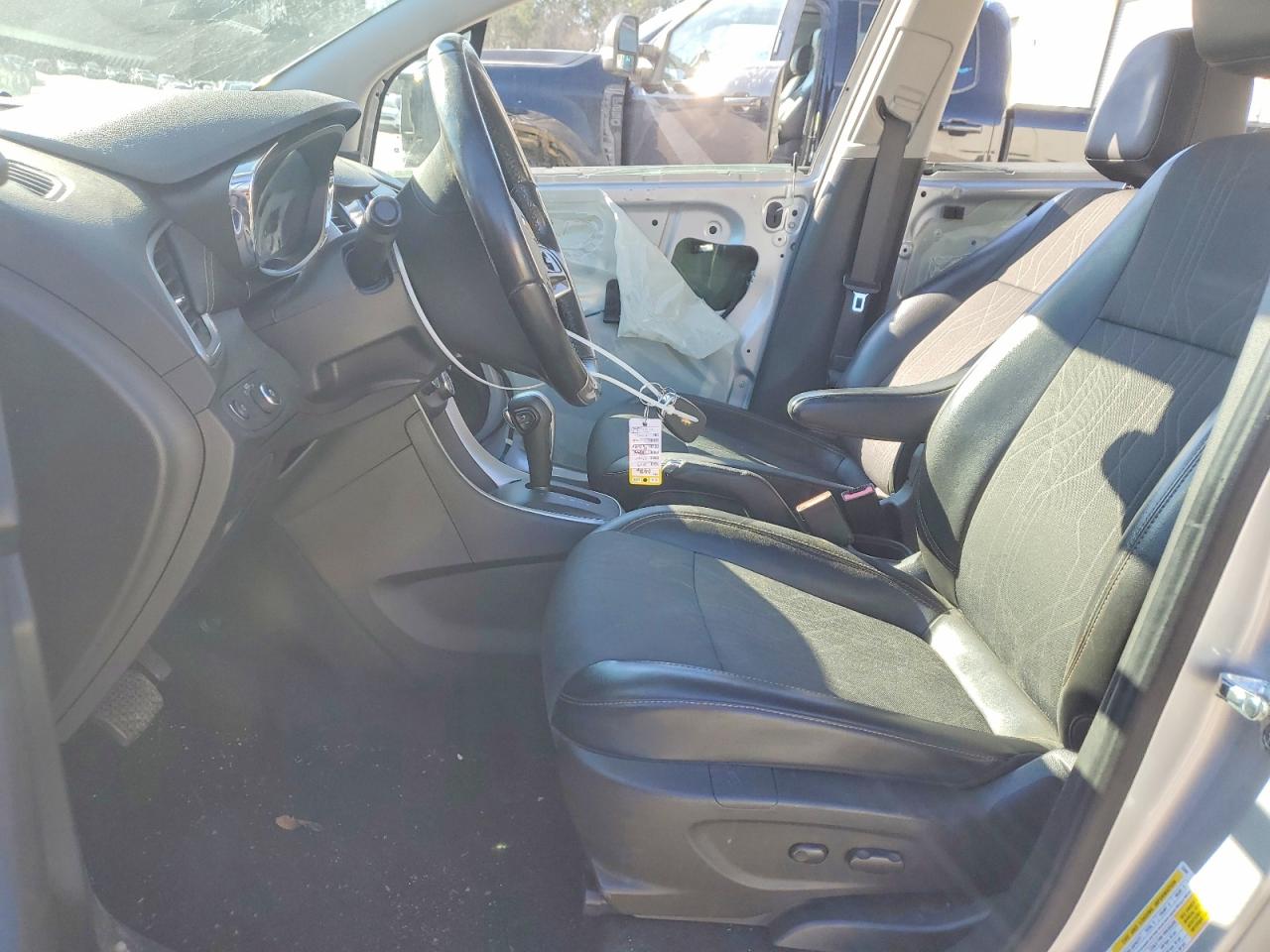 2019 CHEVROLET TRAX 1LT photo 7