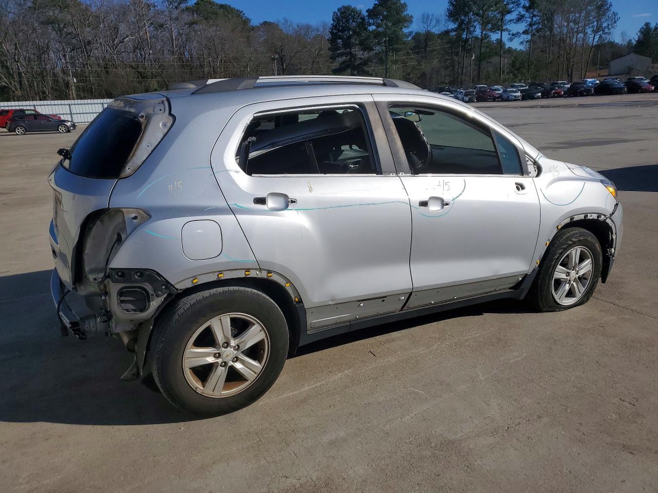 2019 CHEVROLET TRAX 1LT photo 3