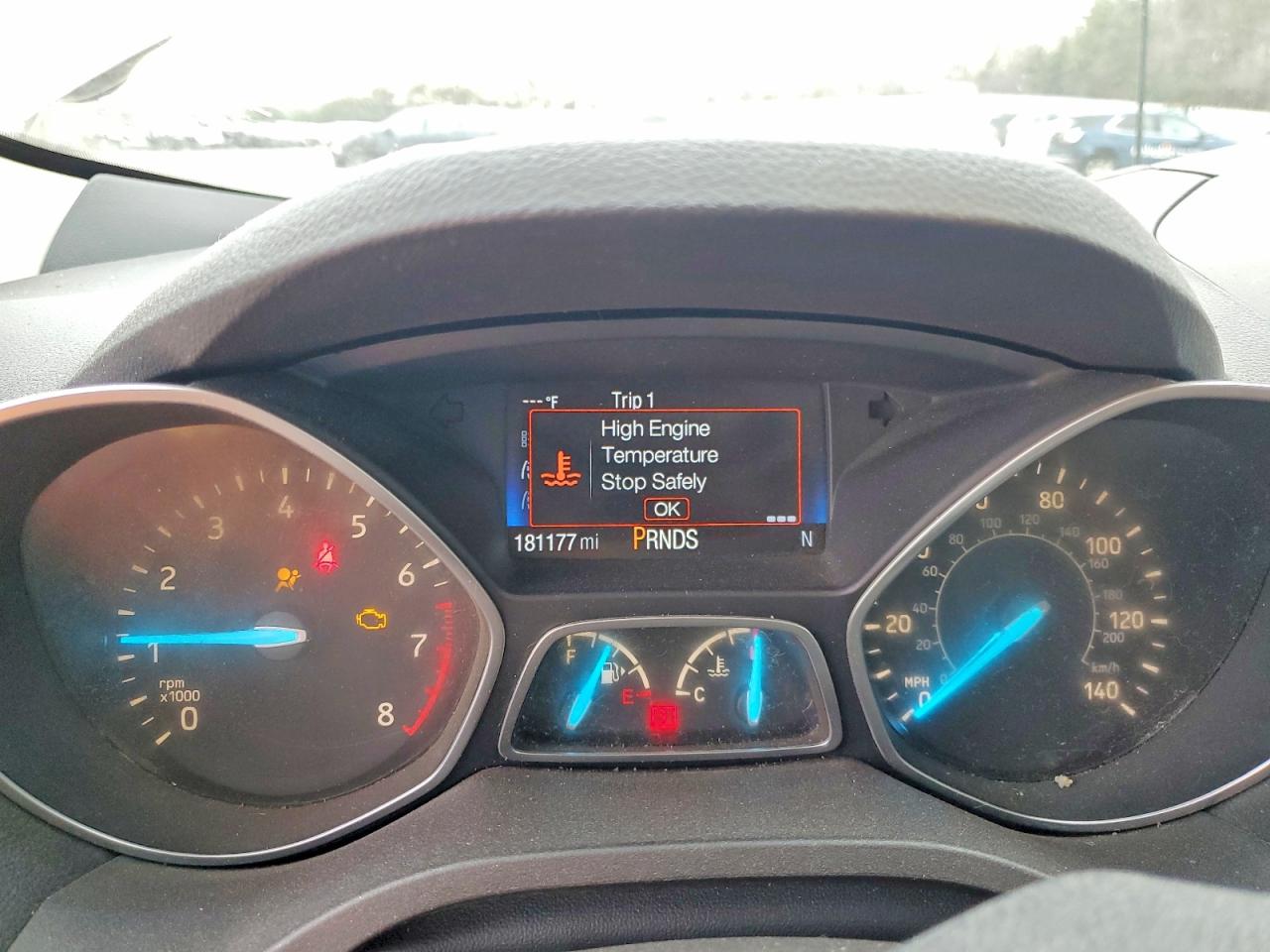 2017 FORD ESCAPE SE photo 25