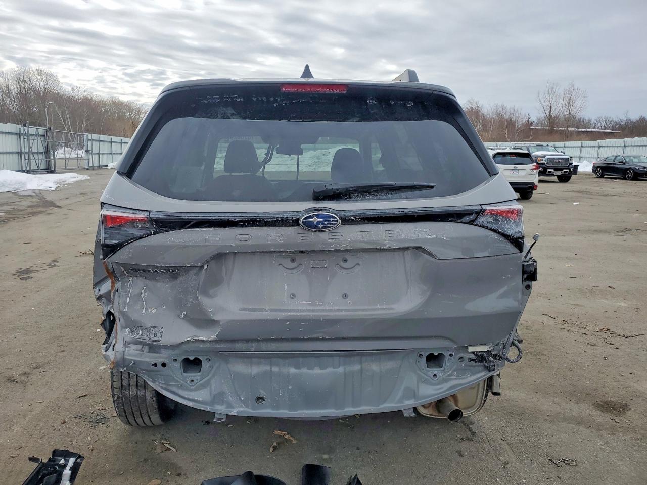 2025 SUBARU FORESTER PREMIUM photo 16