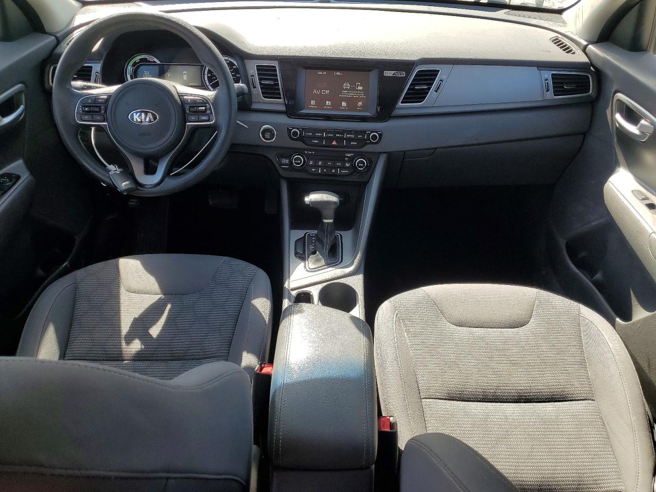2018 KIA NIRO FE photo 8