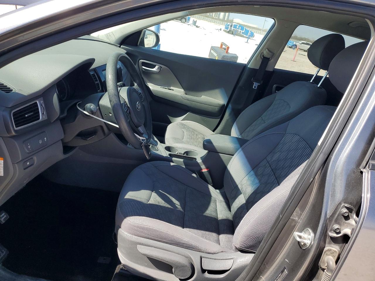 2018 KIA NIRO FE photo 7