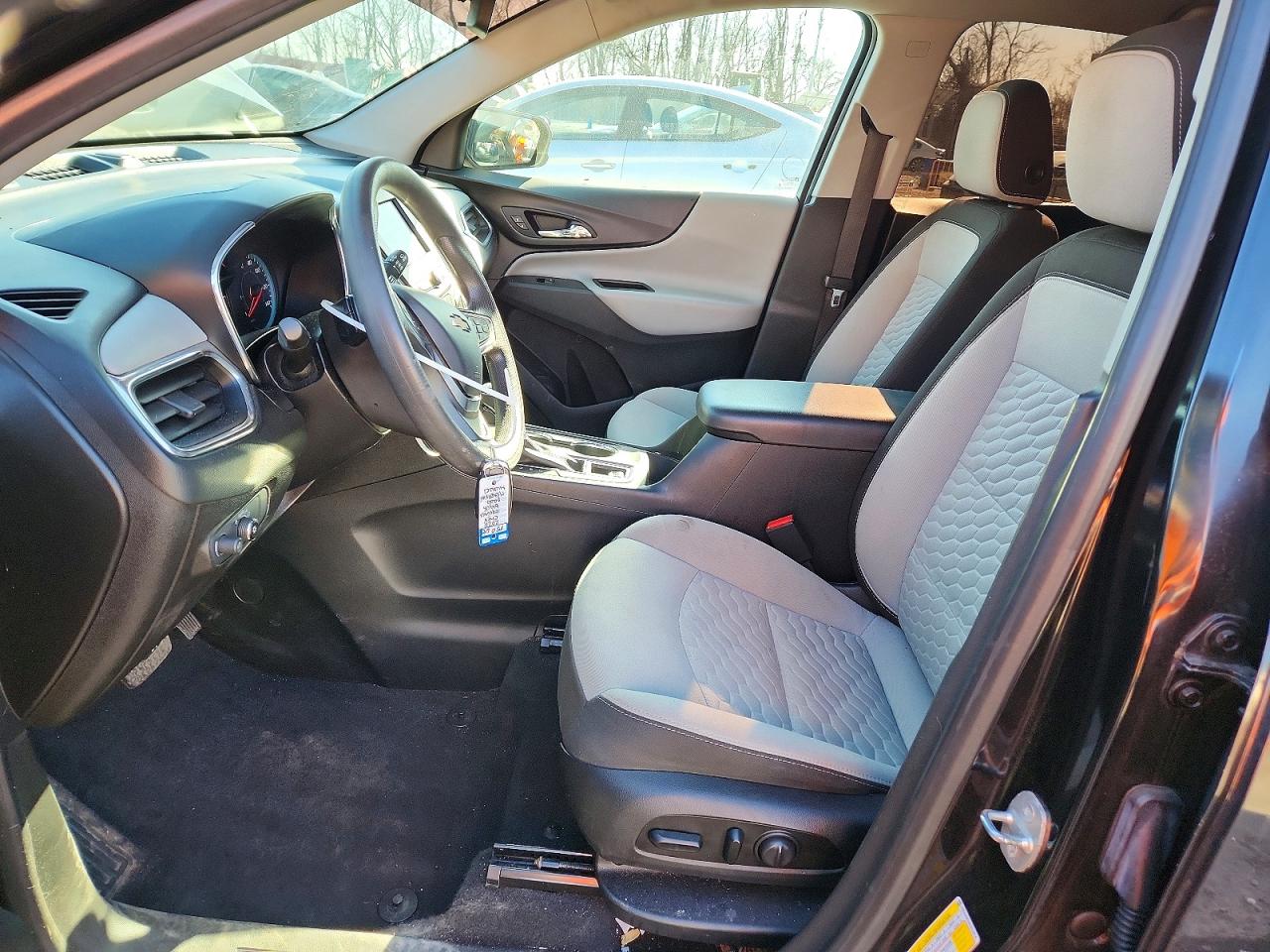 2020 CHEVROLET EQUINOX LS photo 19