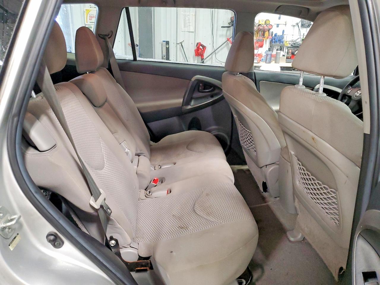2012 TOYOTA RAV4 photo 11