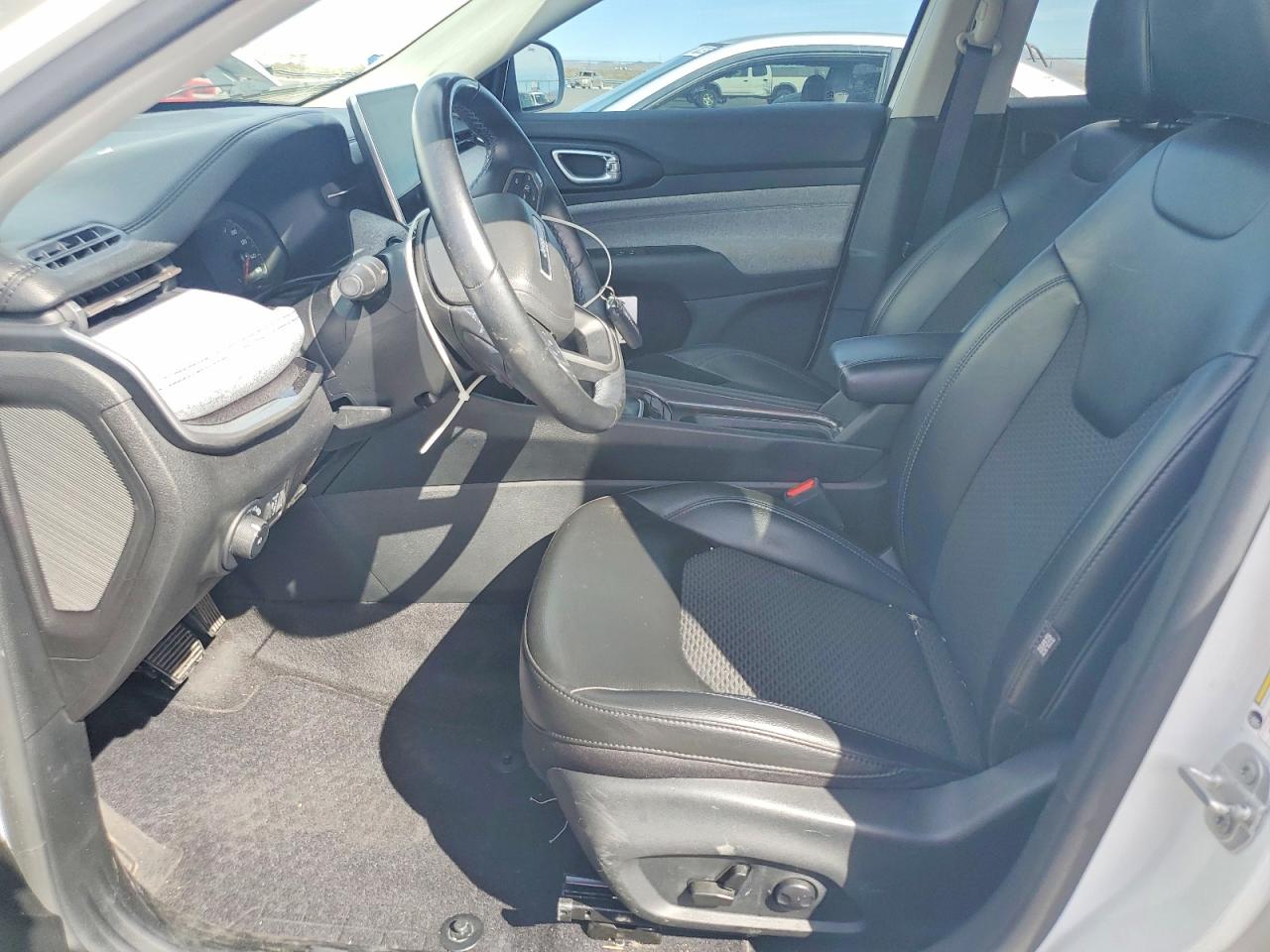 2022 JEEP COMPASS LATITUDE photo 13