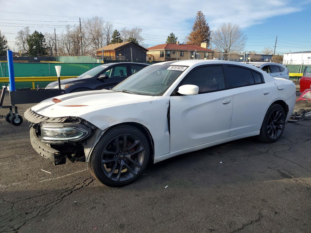 2016 DODGE CHARGER