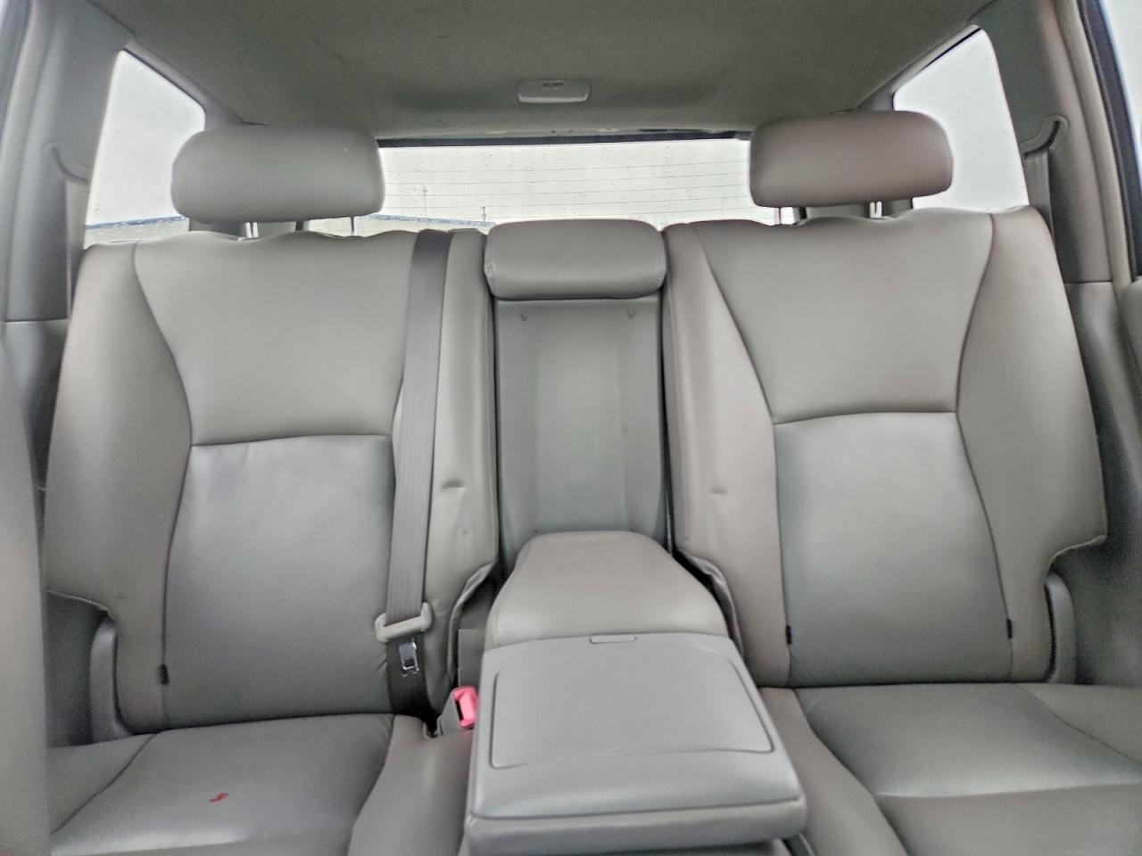 2005 TOYOTA HIGHLANDER LIMITED photo 10