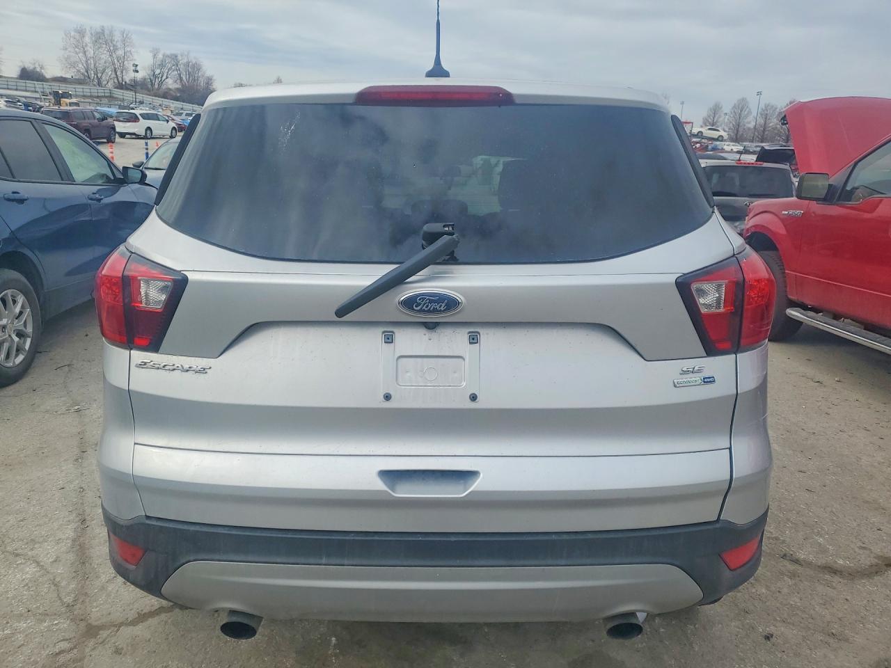2019 FORD ESCAPE SE photo 16