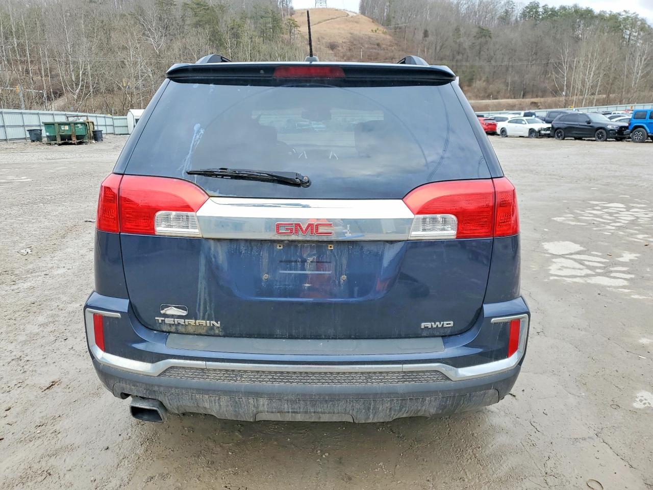 2017 GMC TERRAIN SLE photo 11