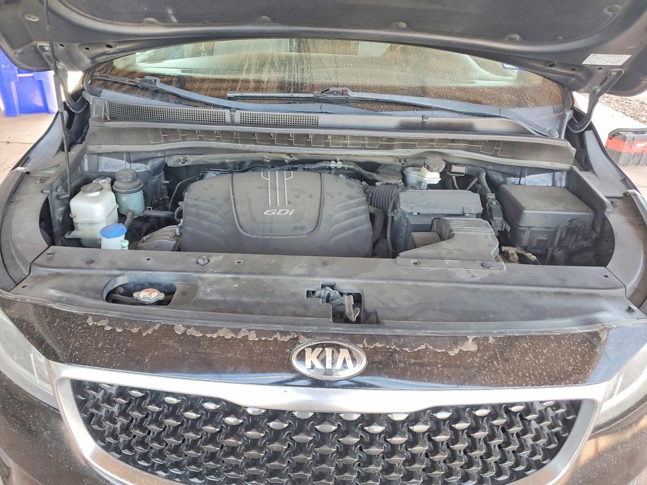 2017 KIA SEDONA LX photo 11