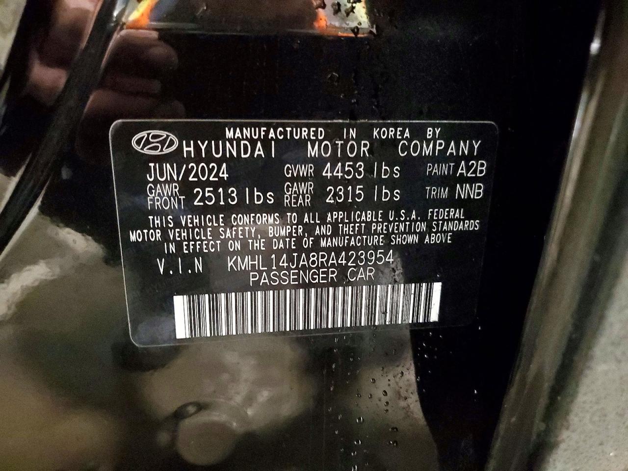 2024 HYUNDAI SONATA SEL photo 12