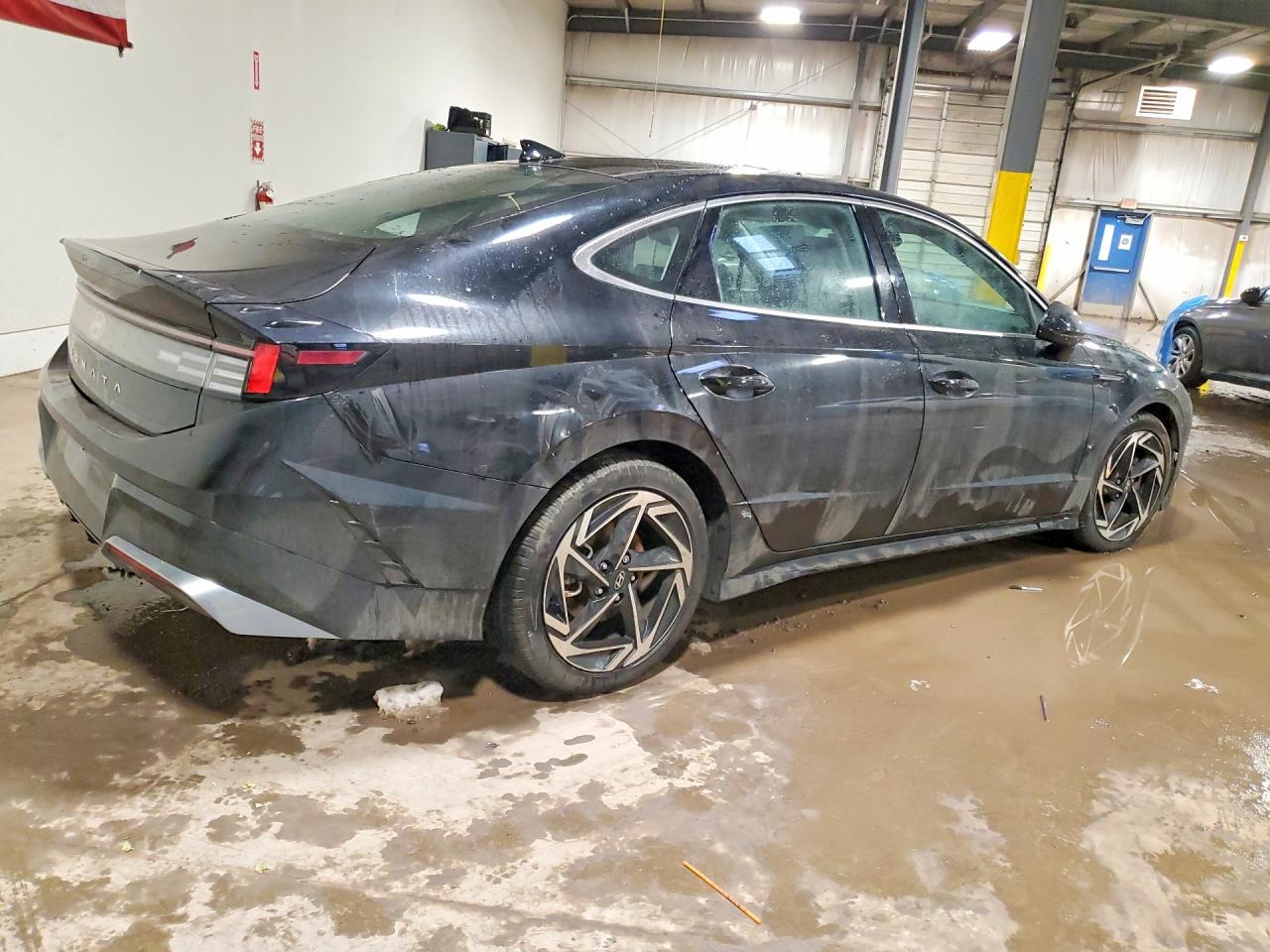 2024 HYUNDAI SONATA SEL photo 3