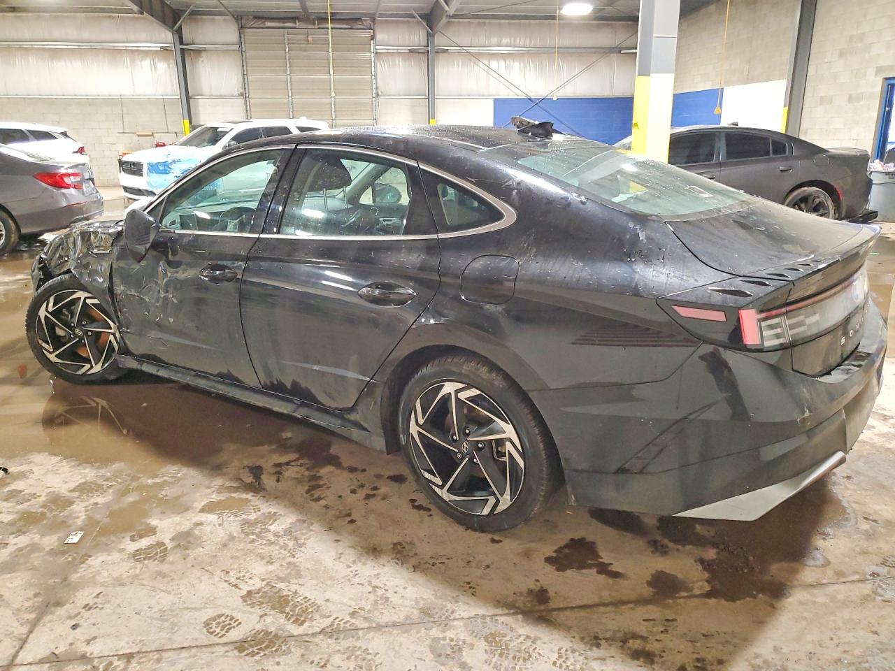 2024 HYUNDAI SONATA SEL photo 2