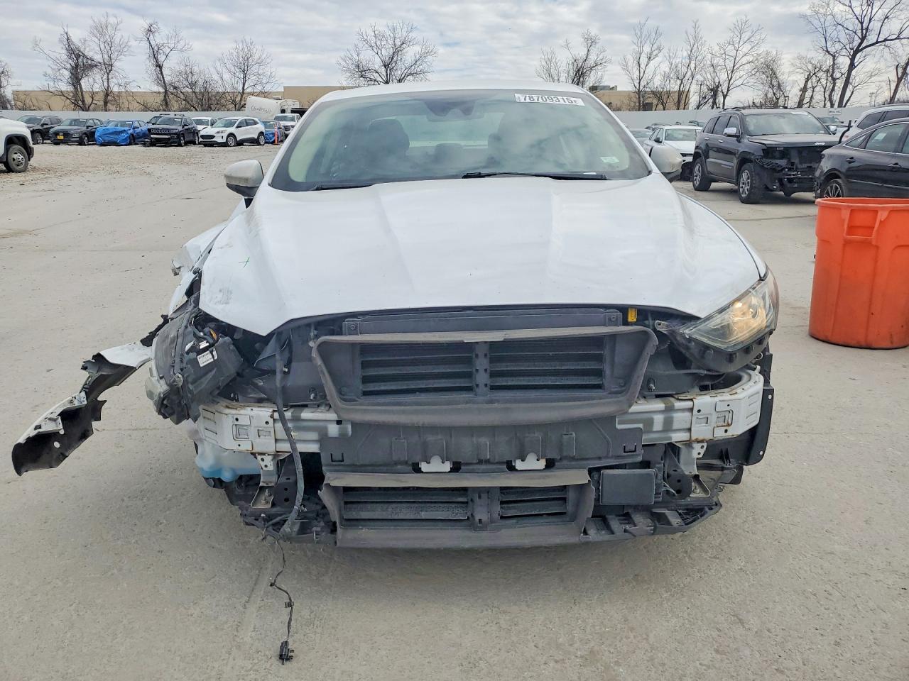 2019 FORD FUSION SE photo 9