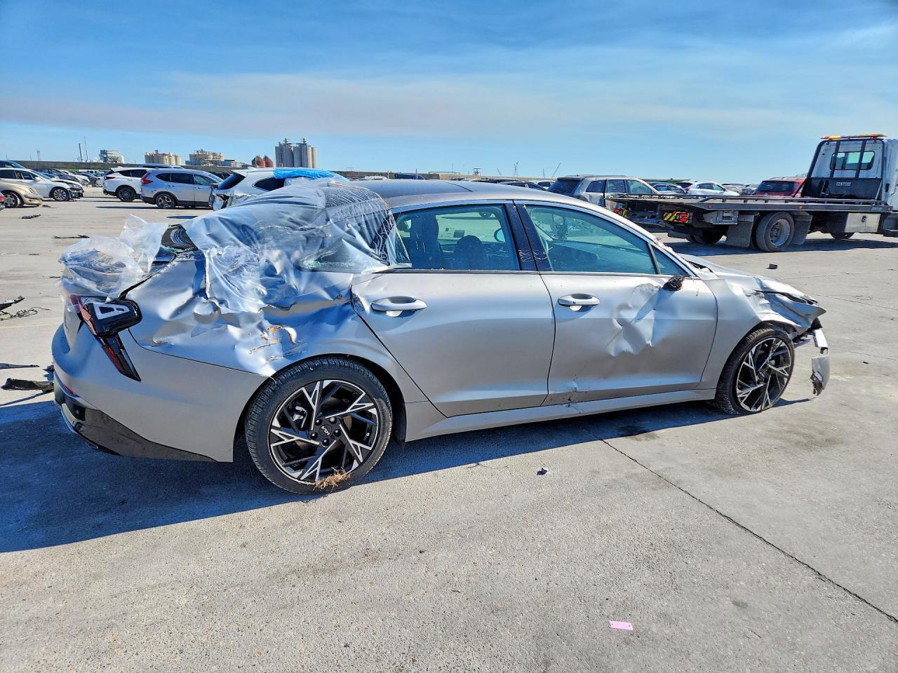 2025 KIA K5 GT LINE photo 5