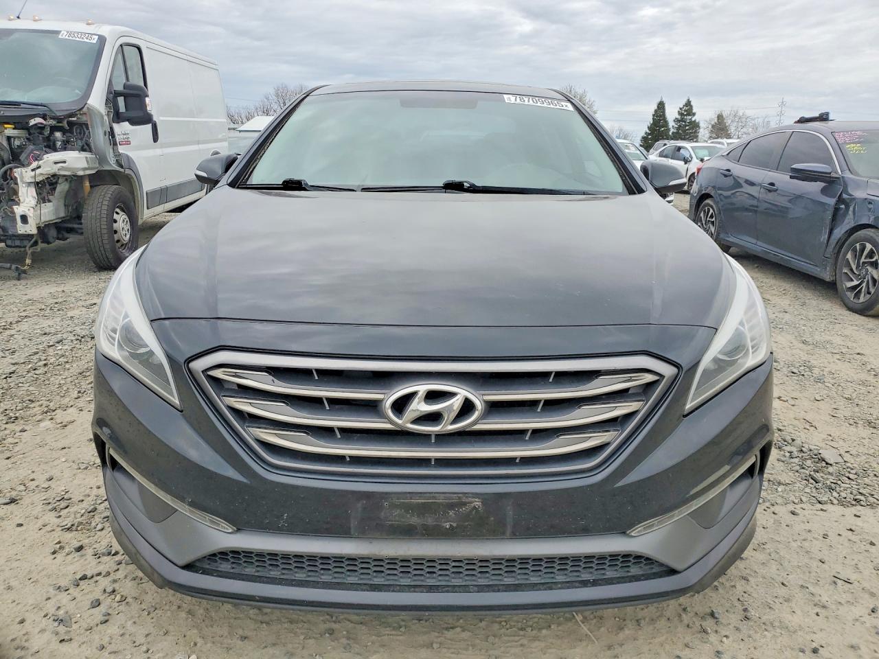 2017 HYUNDAI SONATA SPORT photo 5