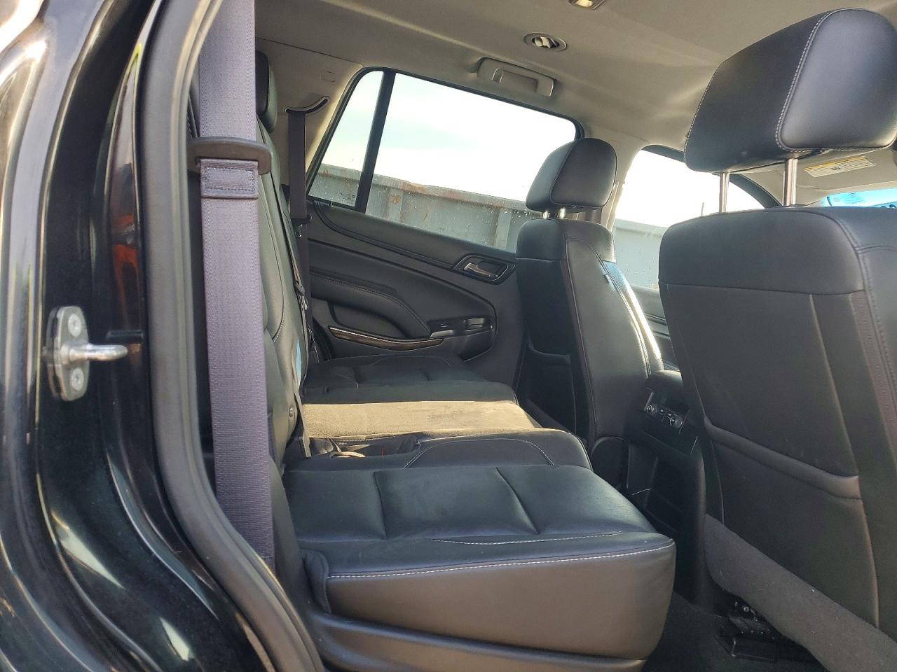 2017 CHEVROLET TAHOE C1500 LT photo 21