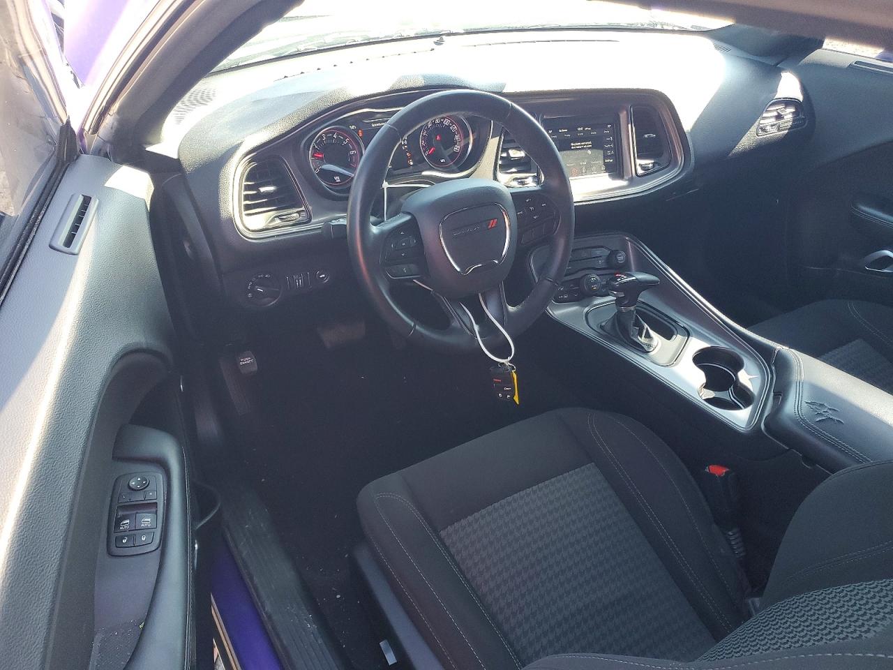 2023 DODGE CHALLENGER SXT photo 22