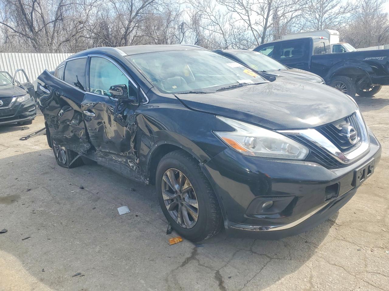 2017 NISSAN MURANO S photo 4