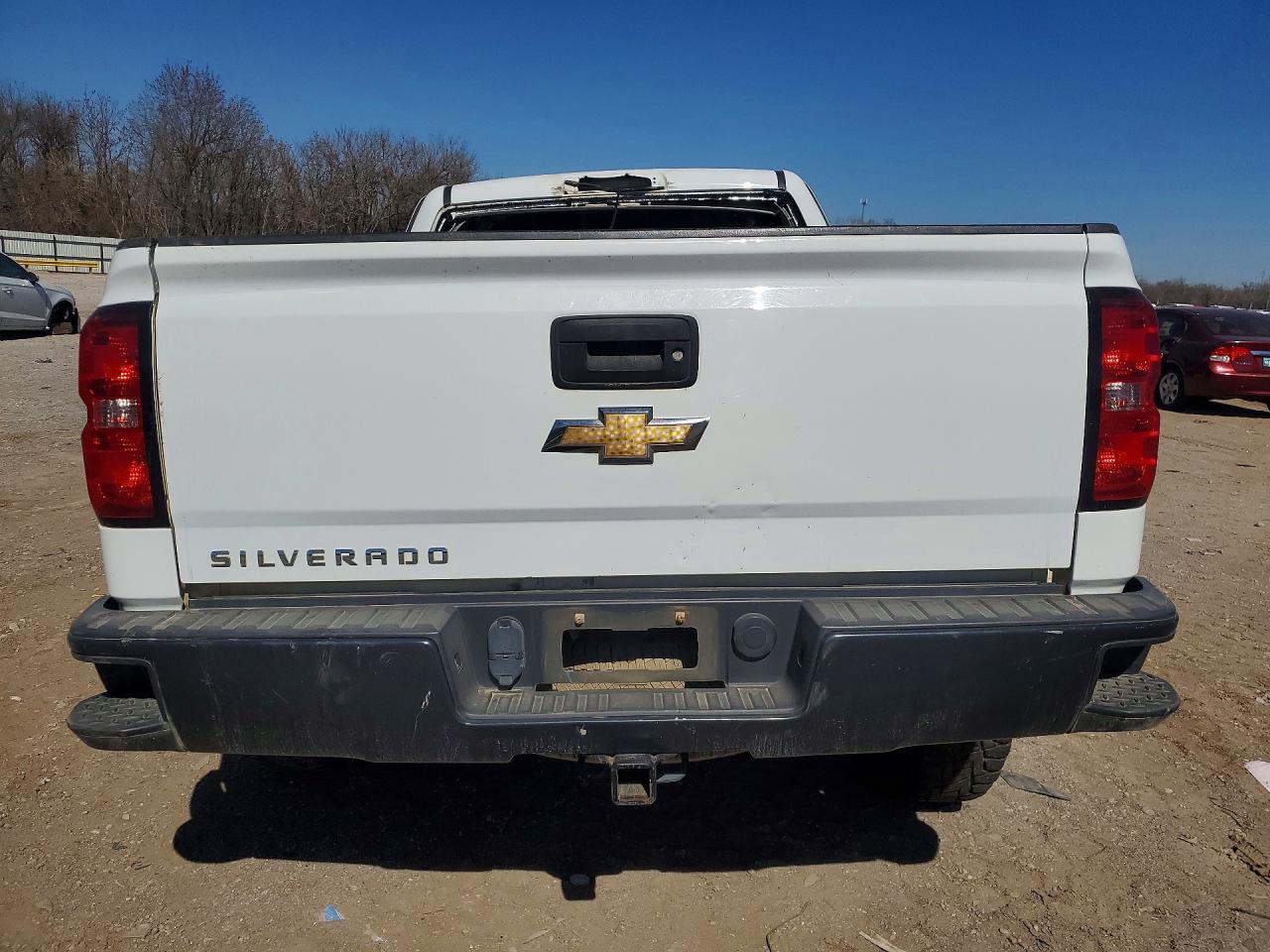 2017 CHEVROLET SILVERADO K1500 photo 6