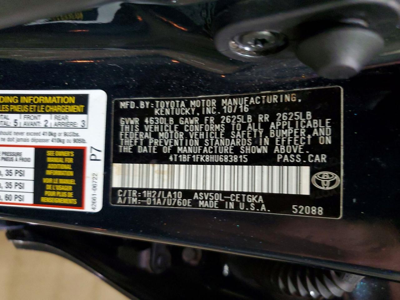 2017 TOYOTA CAMRY XLE photo 34