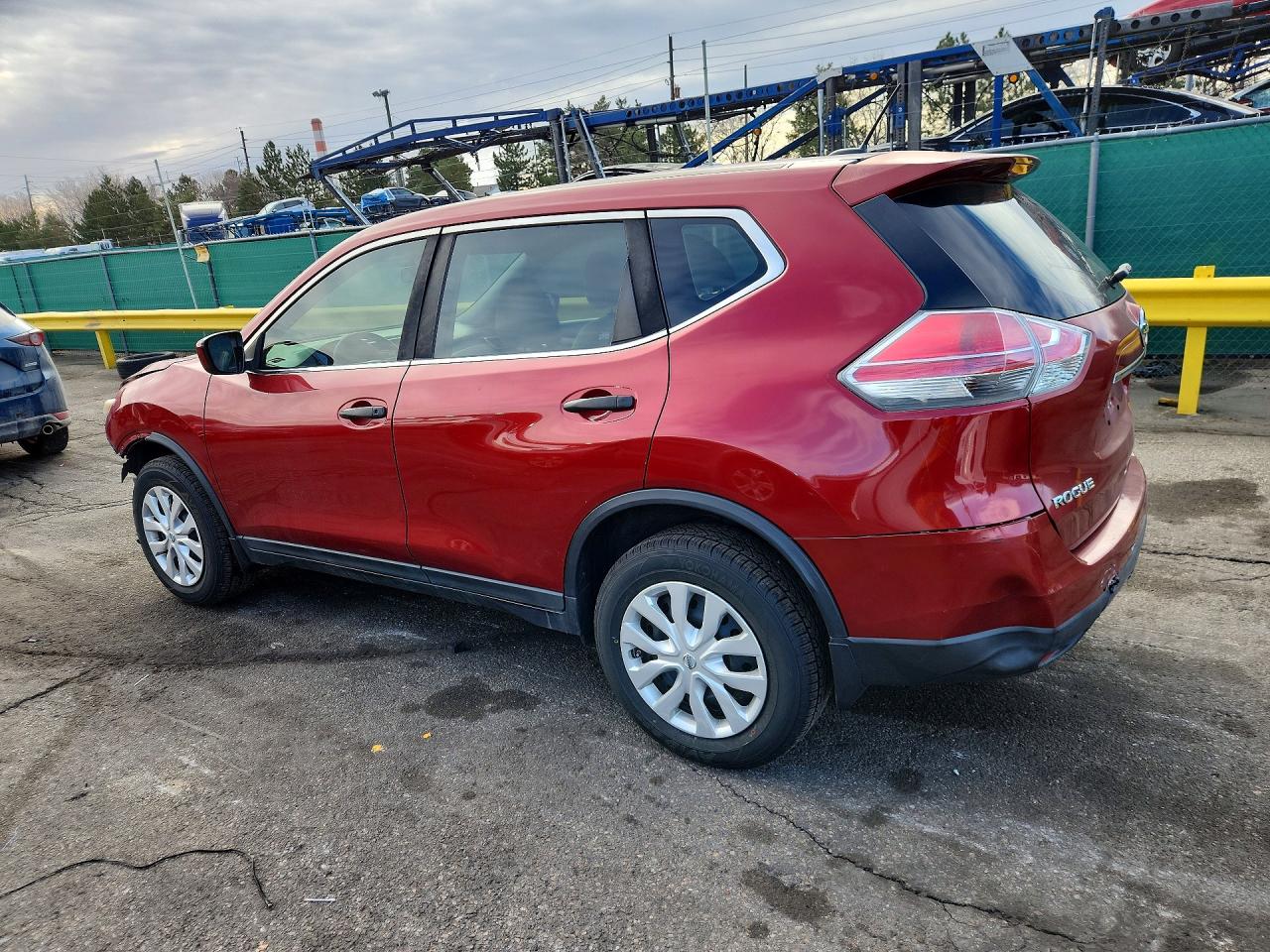 2016 NISSAN ROGUE S photo 4