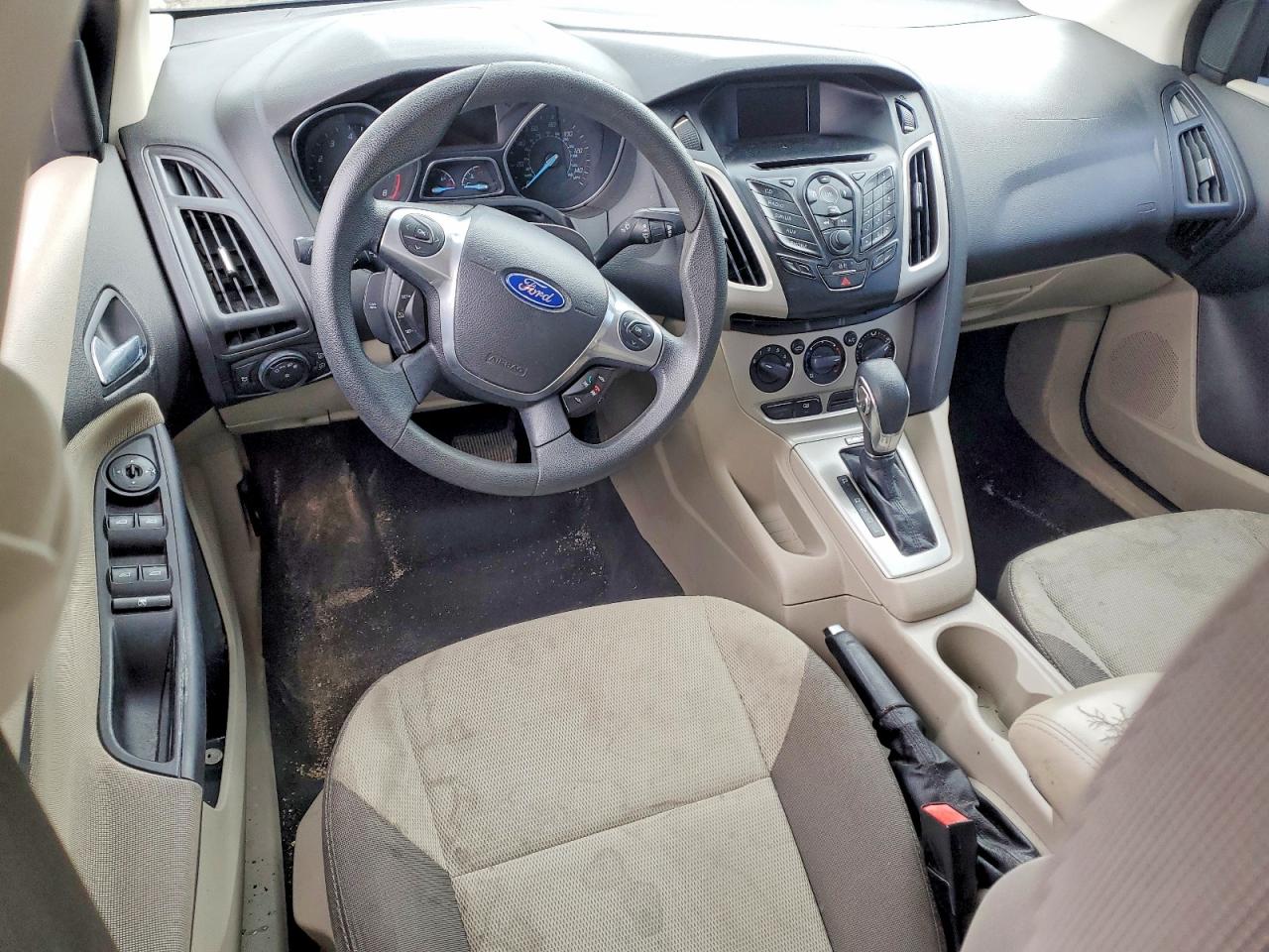 2013 FORD FOCUS SE photo 15