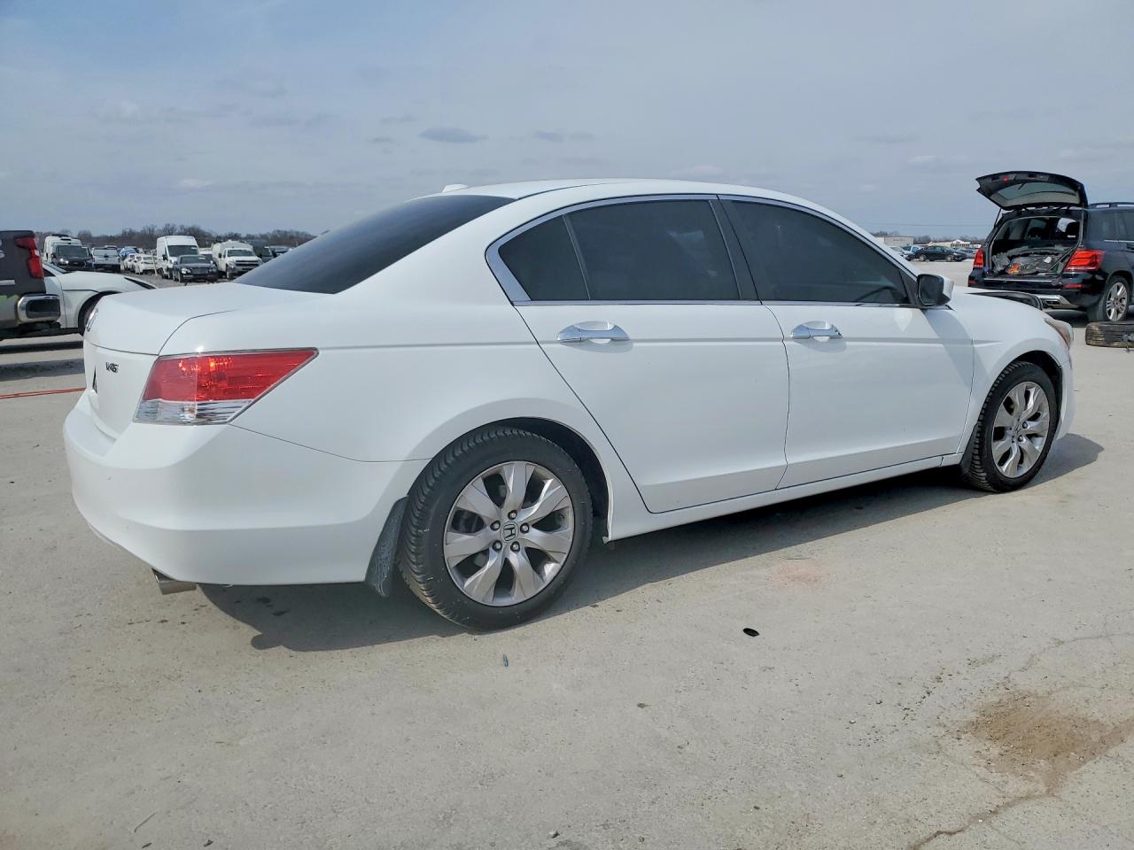 2010 HONDA ACCORD EXL photo 3