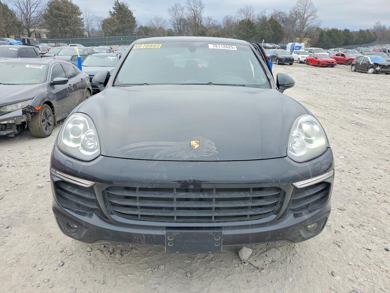 2017 PORSCHE CAYENNE photo 9