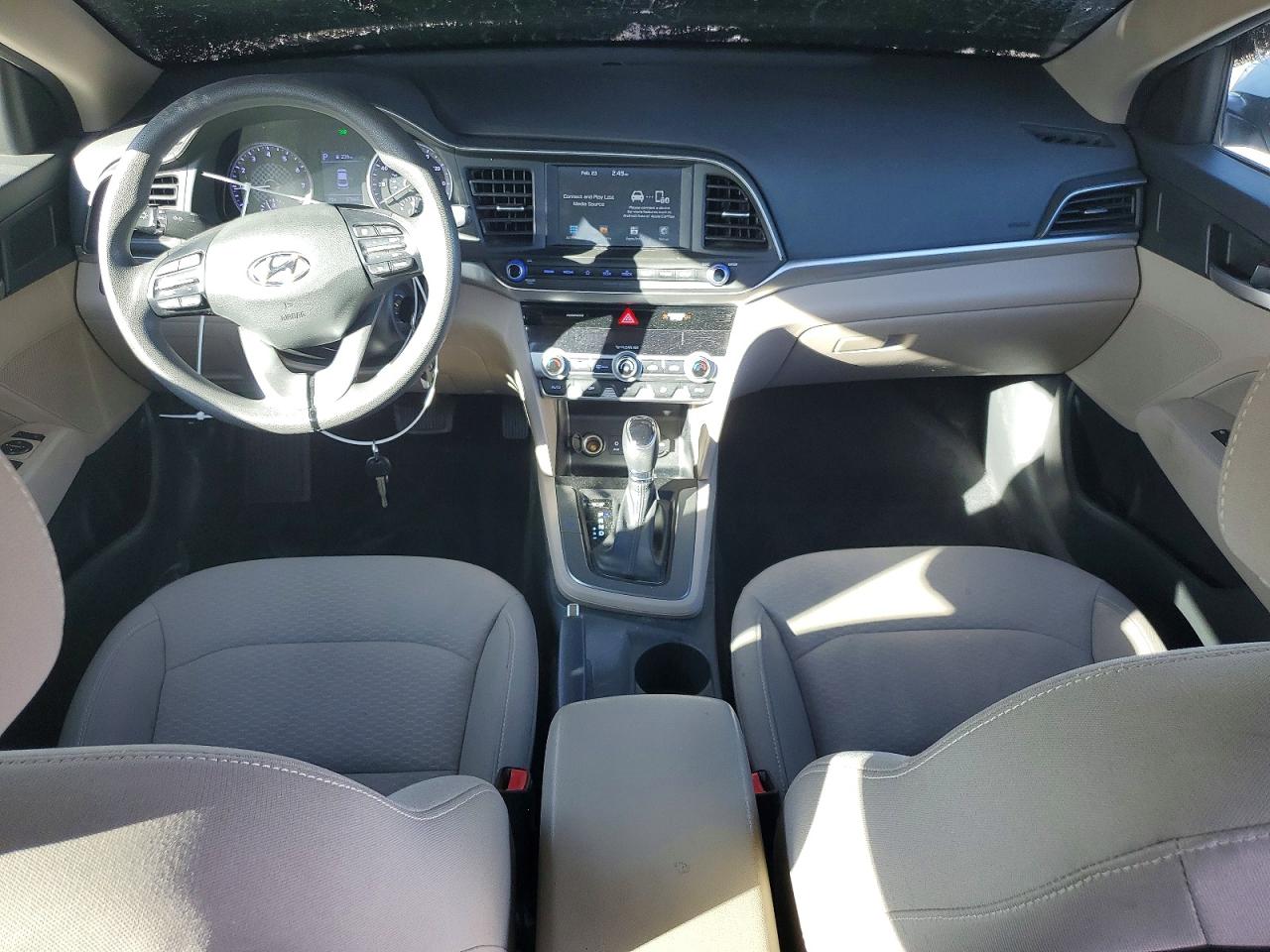 2020 HYUNDAI ELANTRA SEL photo 15