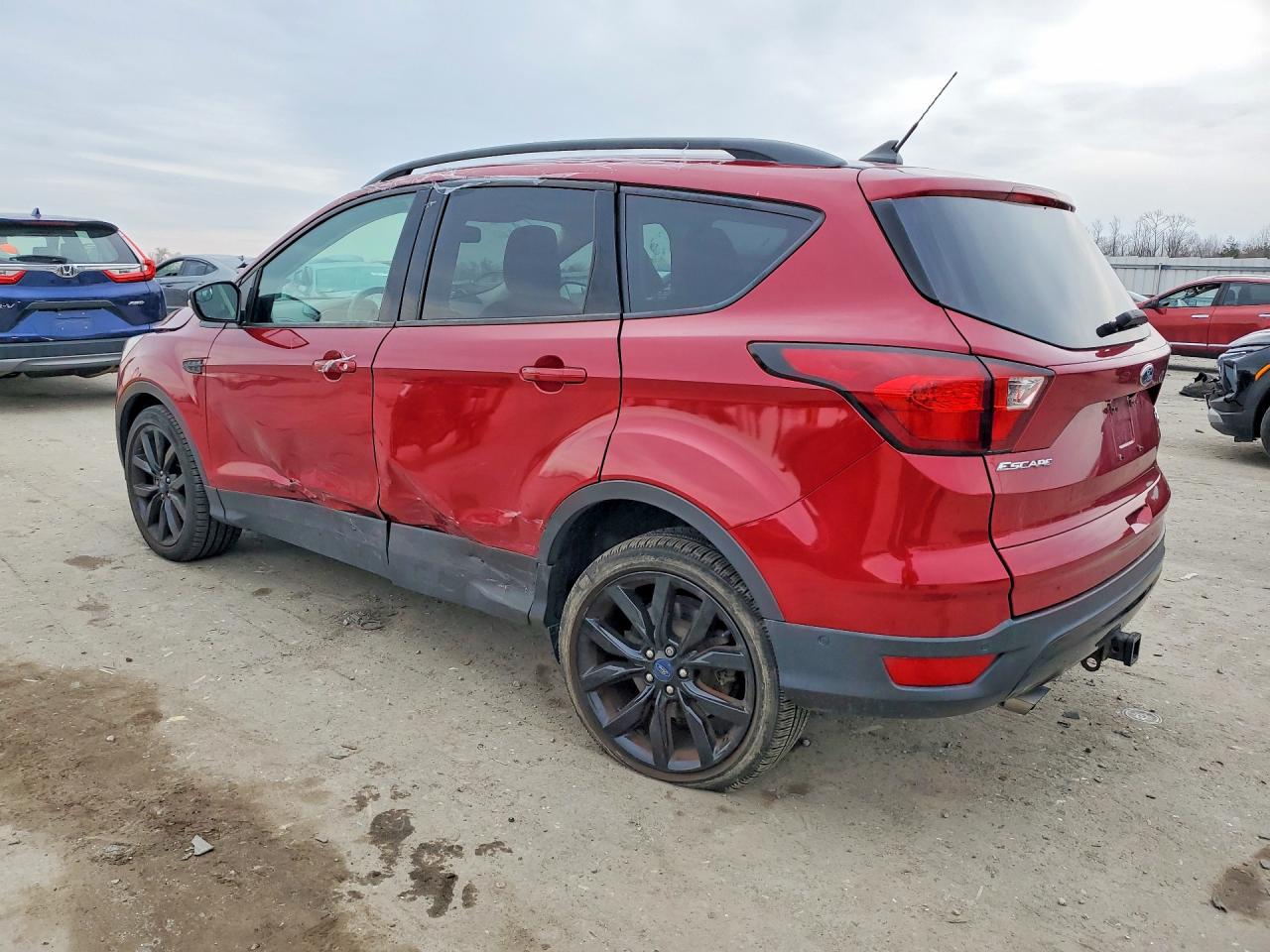 2019 FORD ESCAPE TITANIUM photo 2