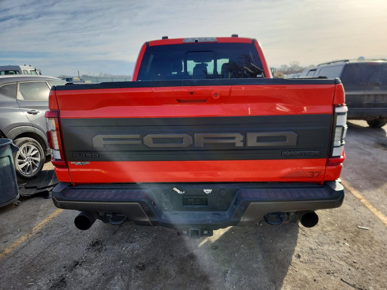 2022 FORD F150 RAPTOR photo 16