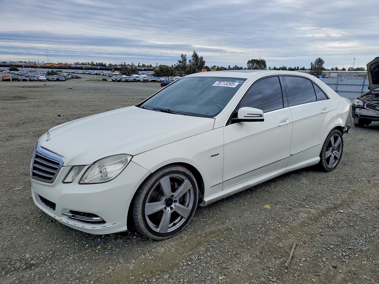 2012 MERCEDES-BENZ E