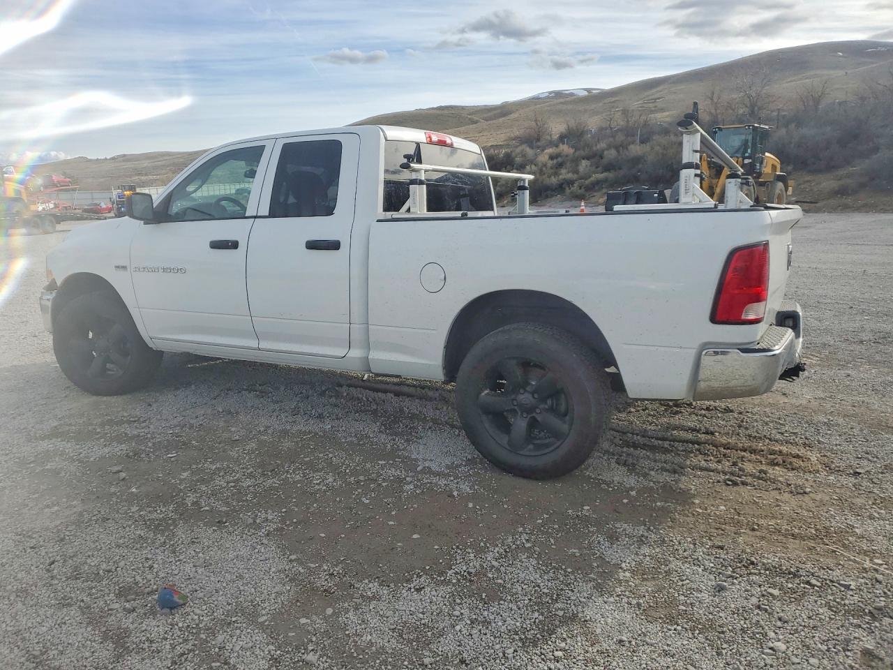 2011 DODGE RAM 1500 photo 2