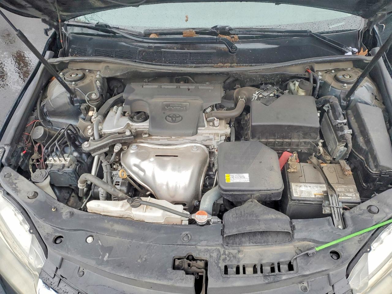 2016 TOYOTA CAMRY SE photo 11