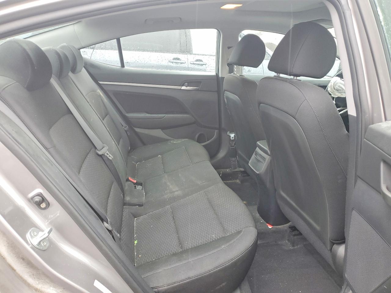 2020 HYUNDAI ELANTRA SEL photo 19