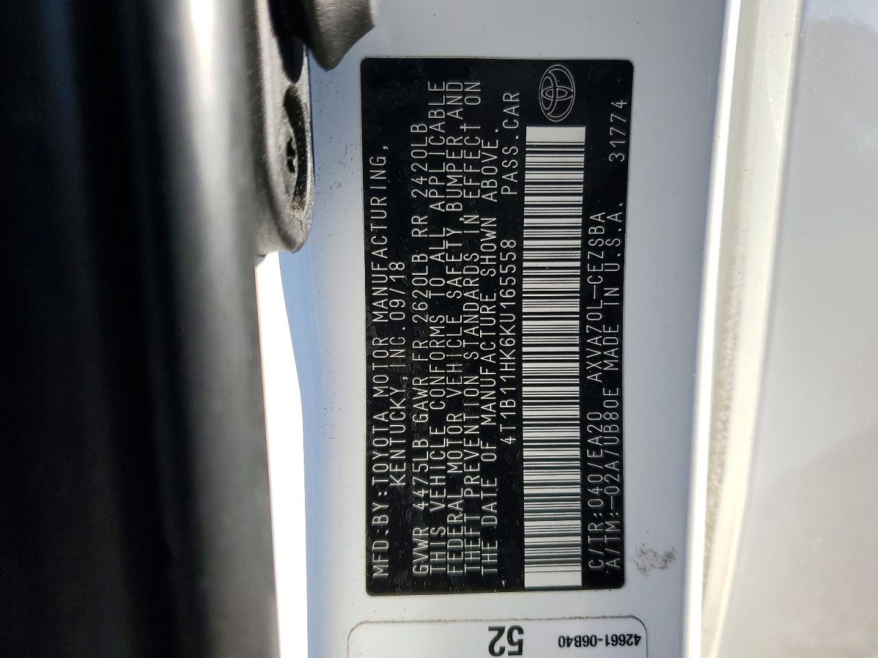 2019 TOYOTA CAMRY L photo 12