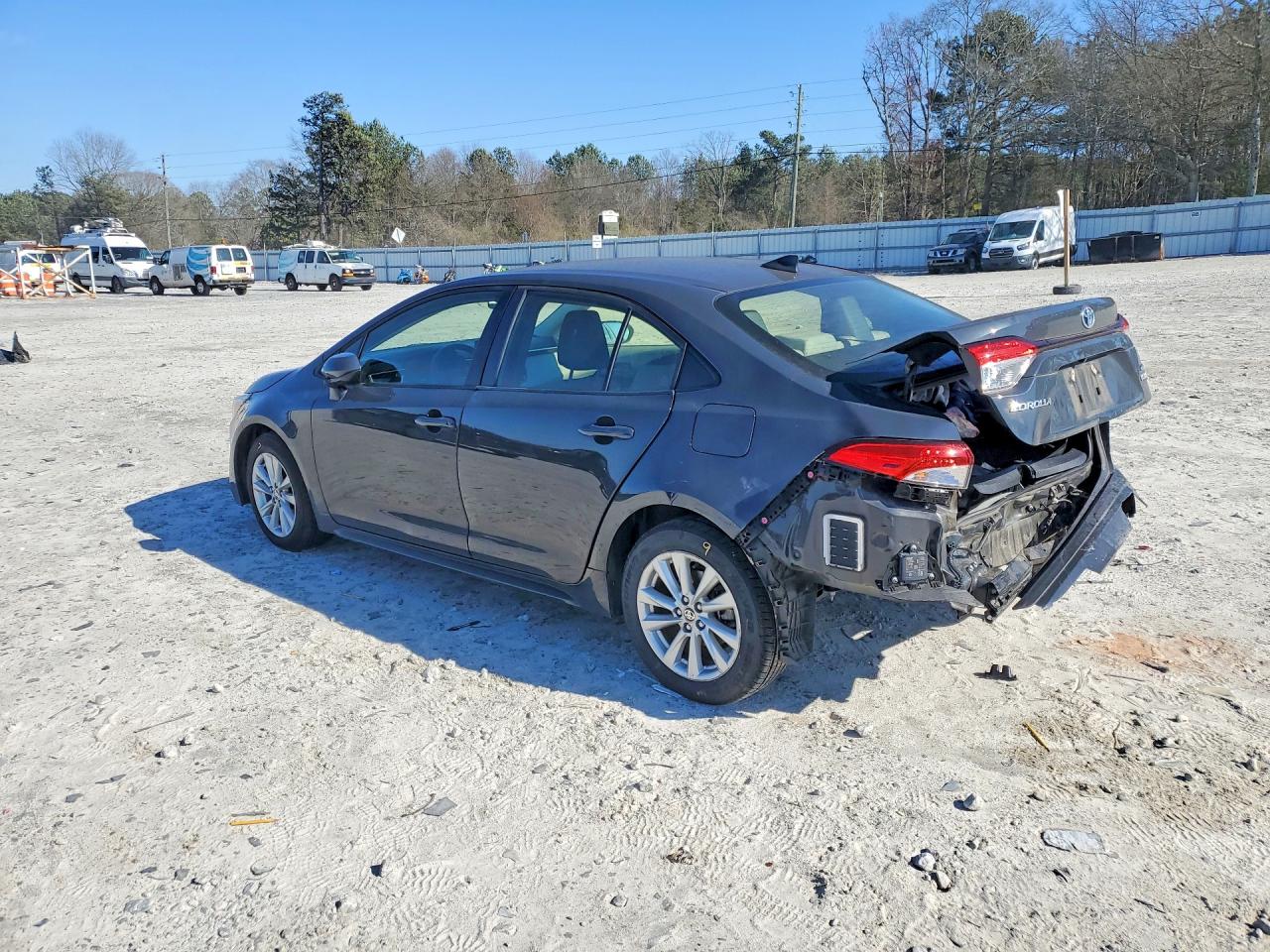 2023 TOYOTA COROLLA LE photo 5
