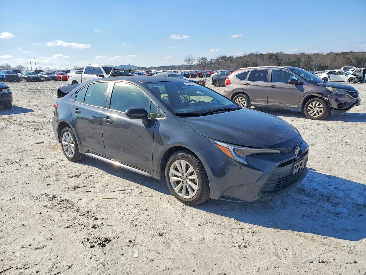 2023 TOYOTA COROLLA LE photo 13