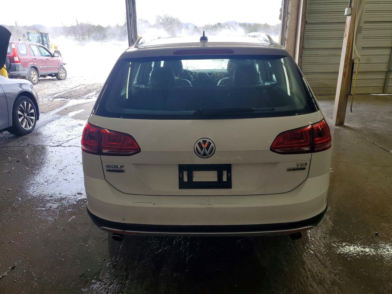 2017 VOLKSWAGEN GOLF ALLTRACK S photo 16
