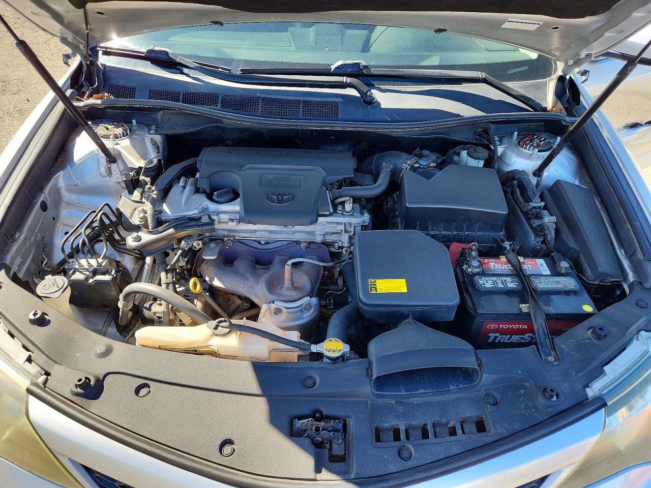 2012 TOYOTA CAMRY BASE photo 11