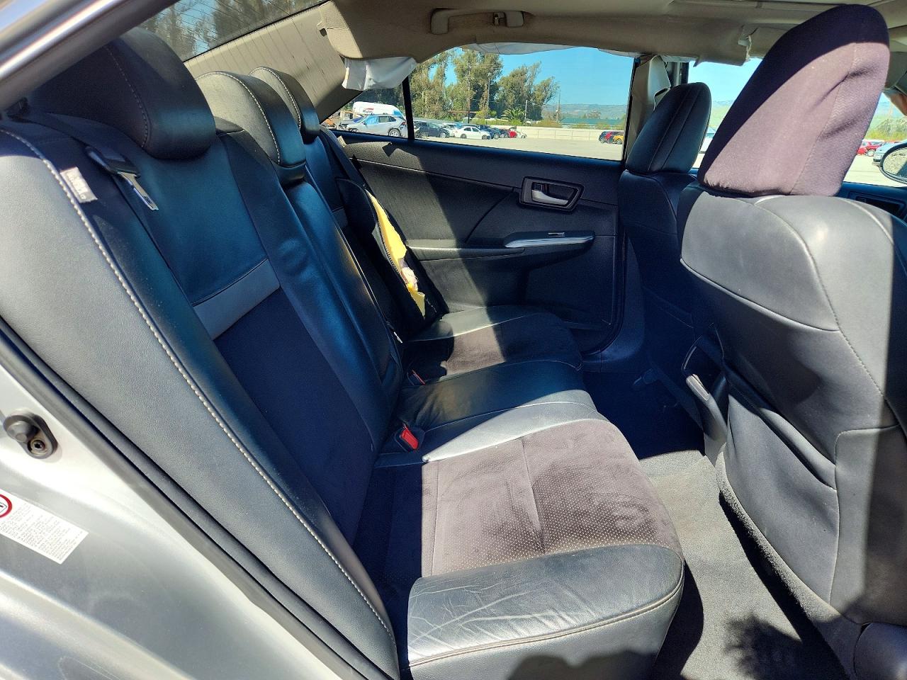 2012 TOYOTA CAMRY BASE photo 10