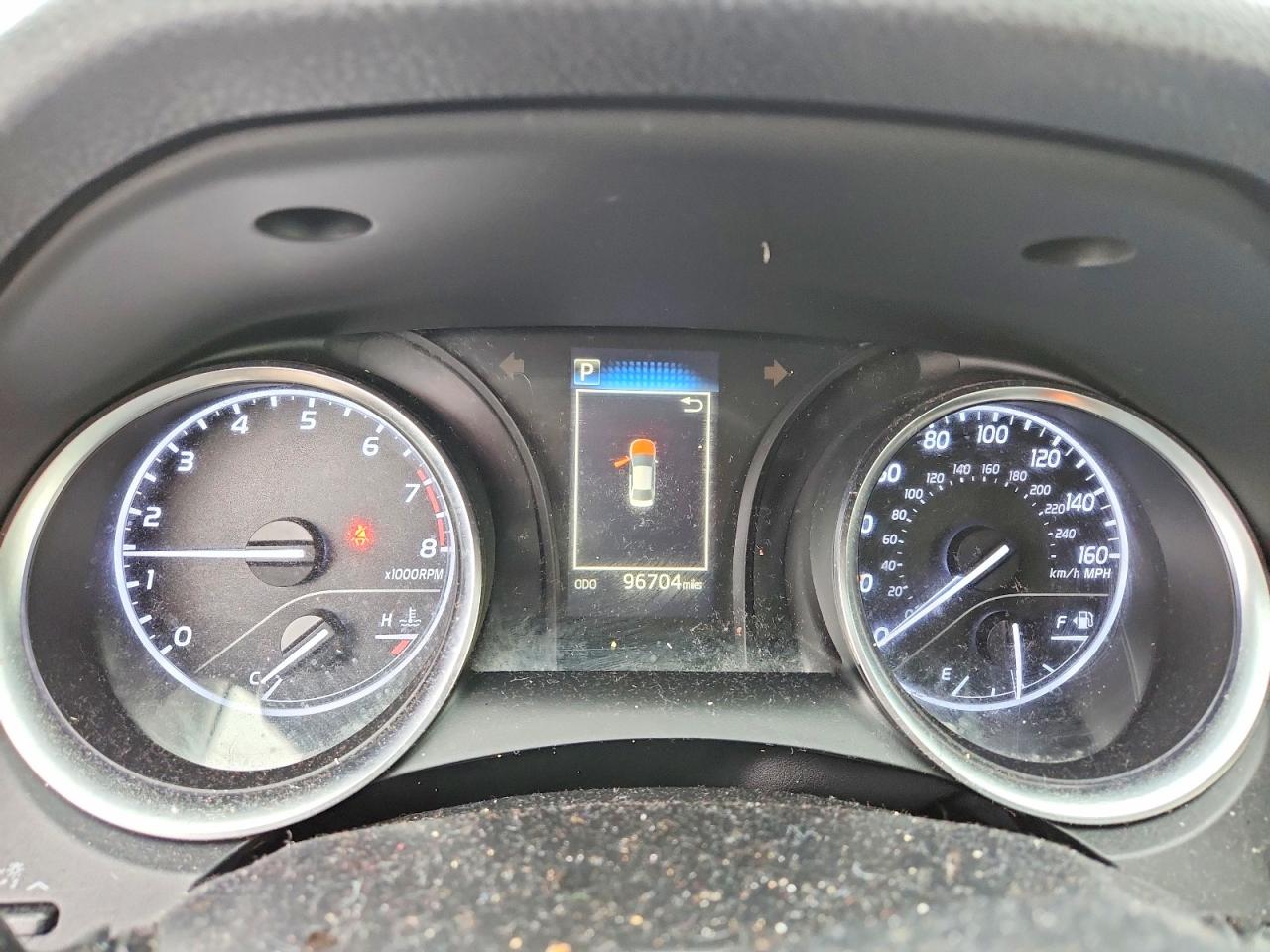 2018 TOYOTA CAMRY SE photo 17