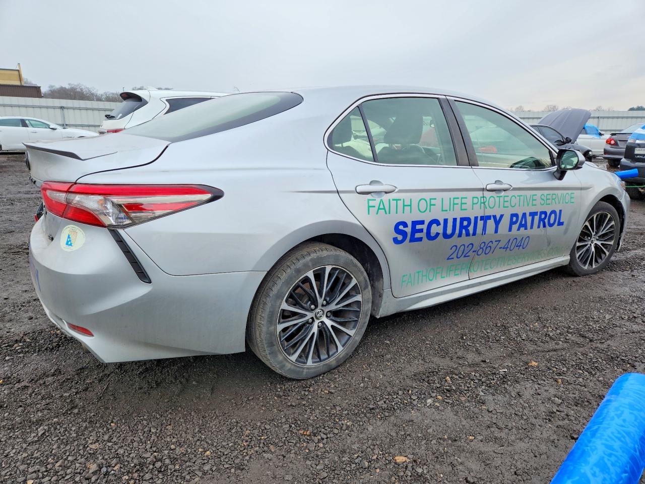 2018 TOYOTA CAMRY SE photo 5